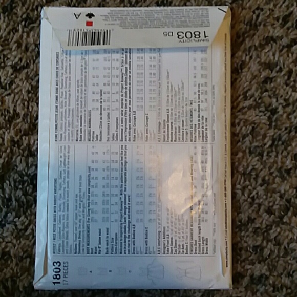 Simplicity Dress Pattern - Picture 2 of 2